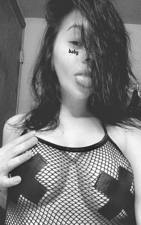 異人種間OnlyFans 無料ヌード 画像