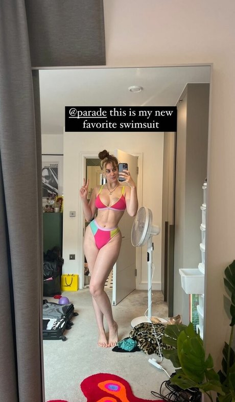 Tati Bruening profile image