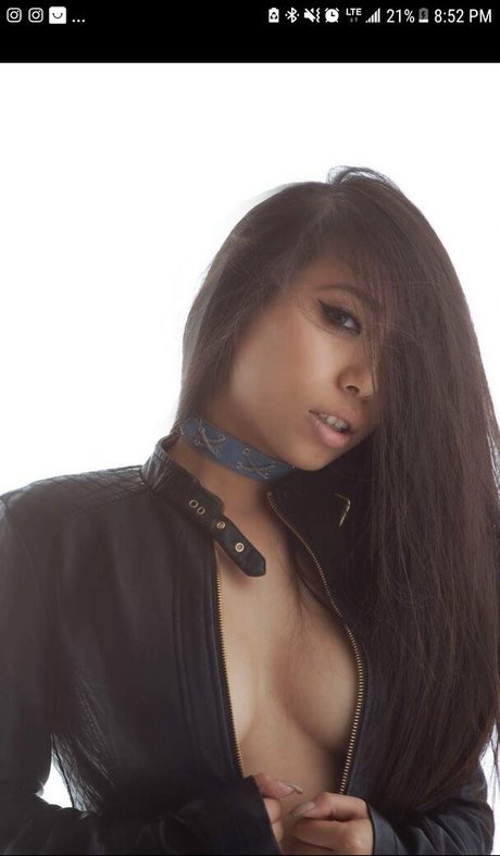 Vivian Wong 美しい女優 ギャラリー