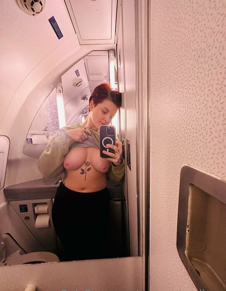 rosamagnoliaxo 無料のスター 写真