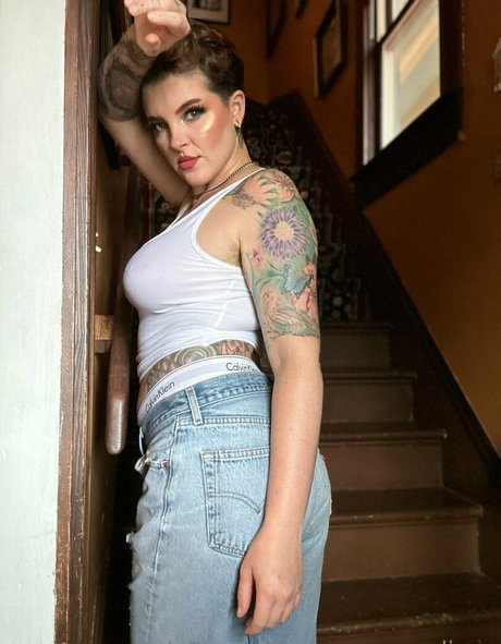 rosamagnoliaxo ポルノスター セックス 写真