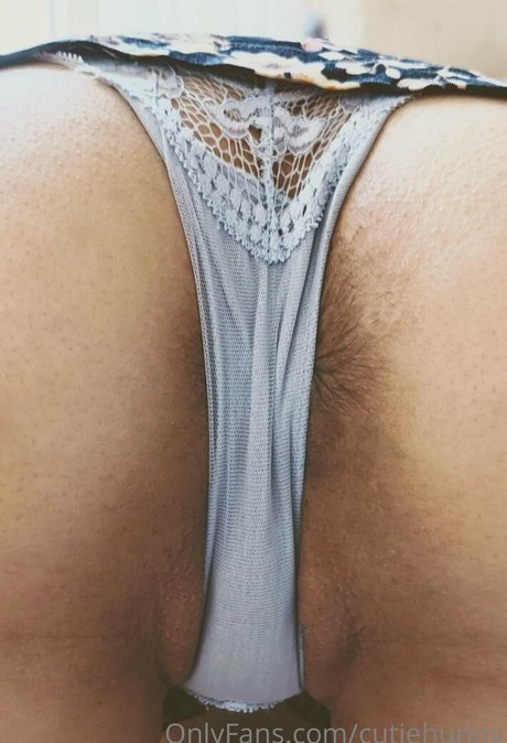 曲線美の黒檀OnlyFans ホット裸 画像