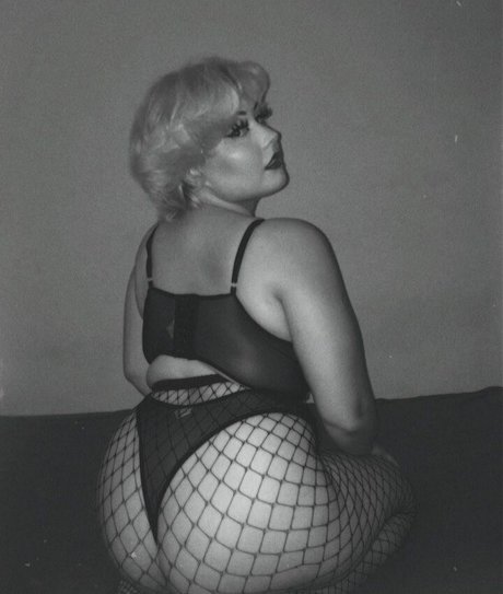 Camsramosf ヌードモデル 画像