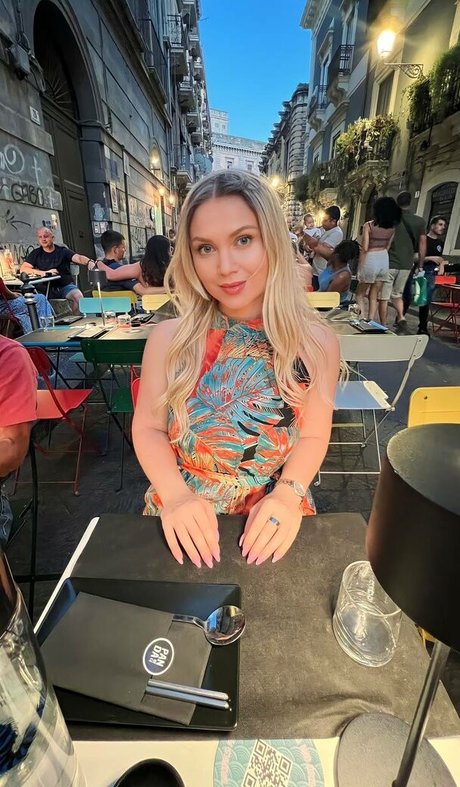 Natalie Power かわいいポルノスター ギャラリー