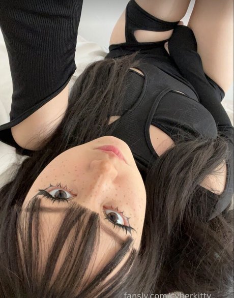 cyberkitty_____ xxx女優 写真