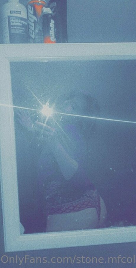 skyflyer59 スター 裸 写真