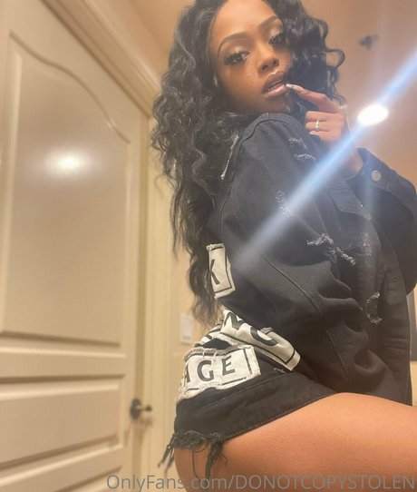 rhondap エロティックモデル 画像