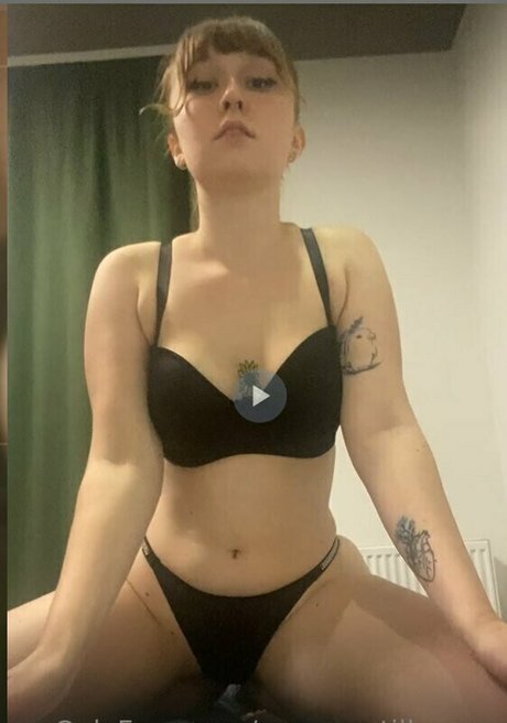 曲線美の熟女OnlyFans ポルノ 写真