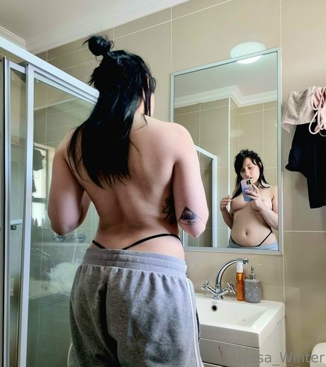 alyssa winter top profile image