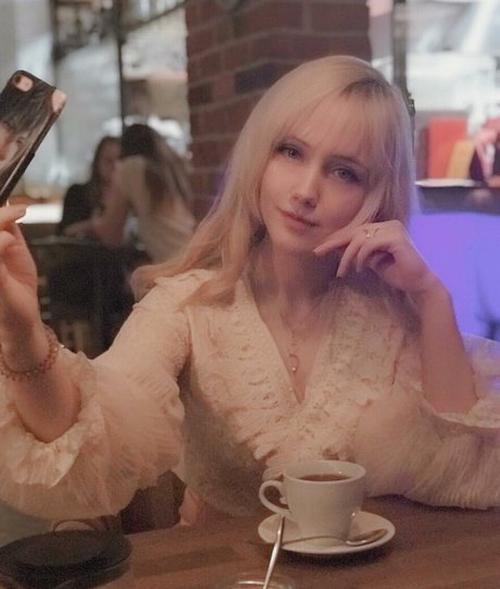 肉厚マンコOnlyFans ヌード ギャラリー