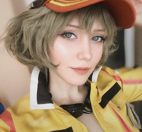 黒髪の熟女OnlyFans 無料ヌード 写真