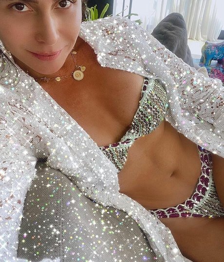 Giovanna Antonelli ポルノスター 可愛い 写真