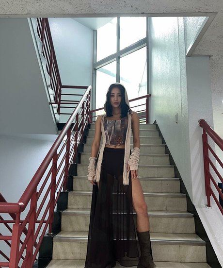 Jihyo 完璧な女優 画像