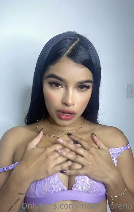 母乳オンリーファン 美しいヌード 画像