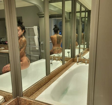 sofialeex ポルノスター 美しい 画像