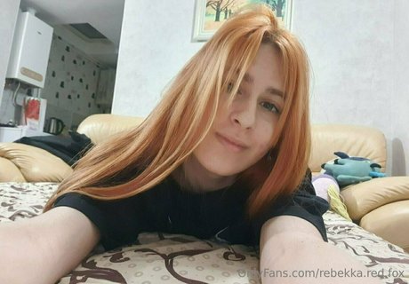 フラットオンリーファン セクシー裸 写真