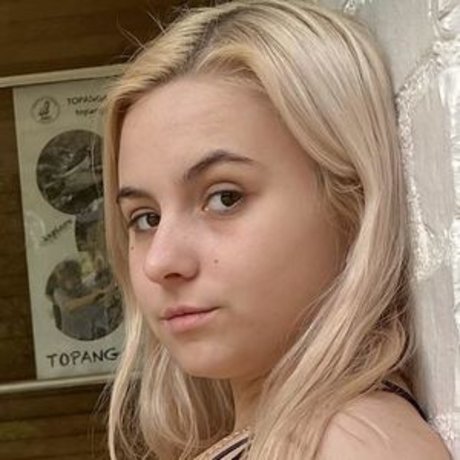 大きな黒い猫OnlyFans 無料 ギャラリー