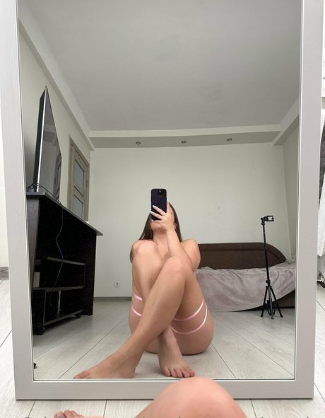 細身の巨乳OnlyFans ホットセクシー 写真