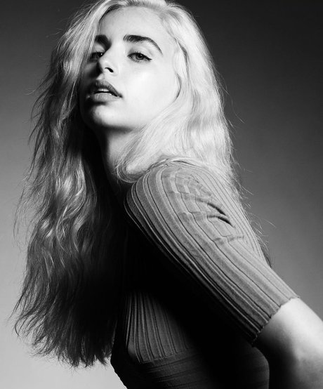 asmrスパイonlyfans アートヌード 写真