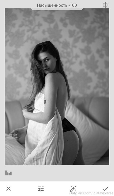 黒人レズビアンOnlyFans アートヌード 写真