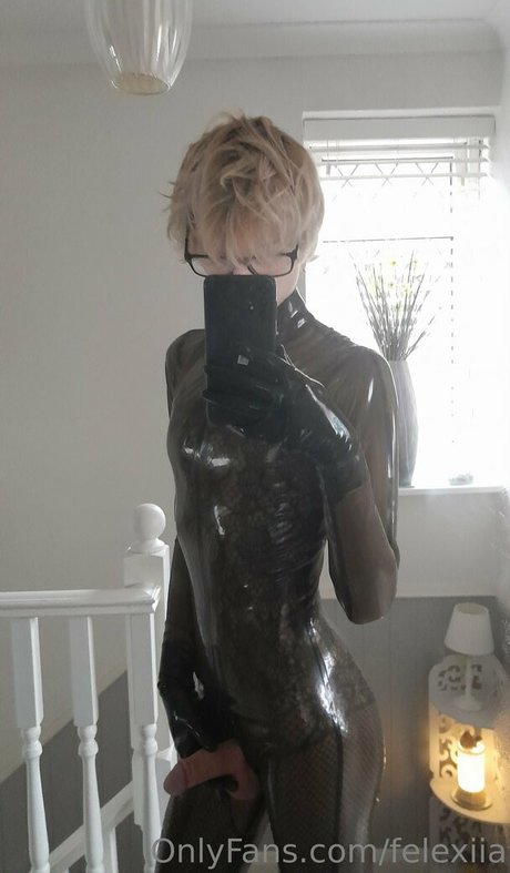 JOI POV OnlyFans アートヌード 写真