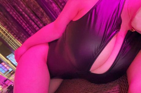 曲線美の黒檀OnlyFans アート裸 写真