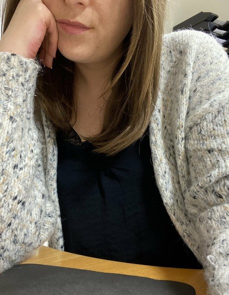 フィンドムオンリーファンズ xxx 画像