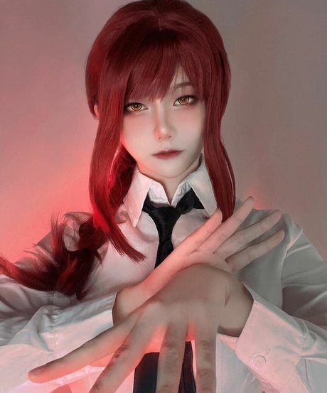 Aveline Tetsuya トップスター 写真