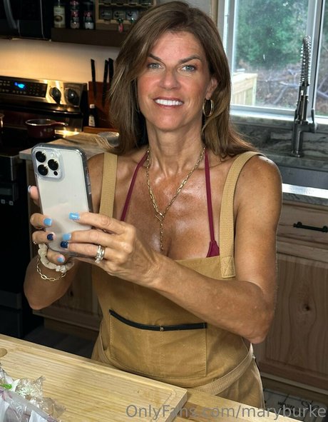 asmrベイビーonlyfans パーフェクト 画像