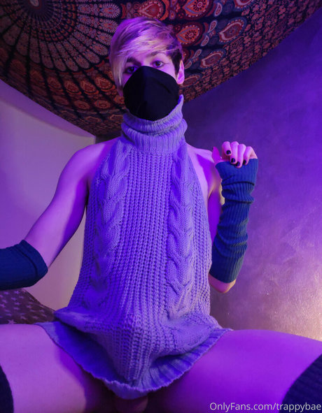 trappybae ヌードスター 写真