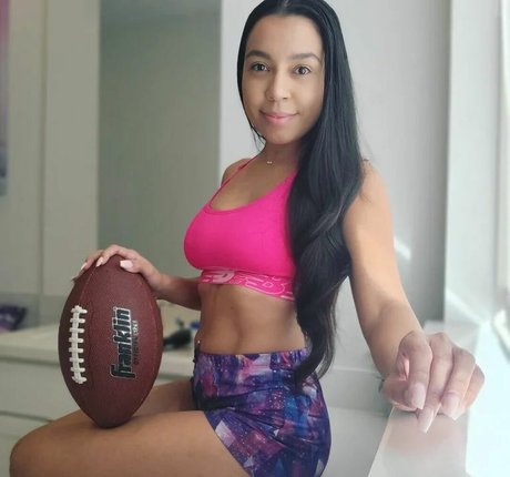 Isabella Lopez 最高のモデル 写真