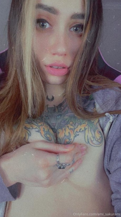 ティーンソロOnlyFans 素敵 画像