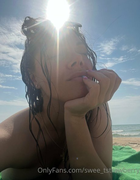 イタリア人熟女OnlyFans ホットポルノ 写真