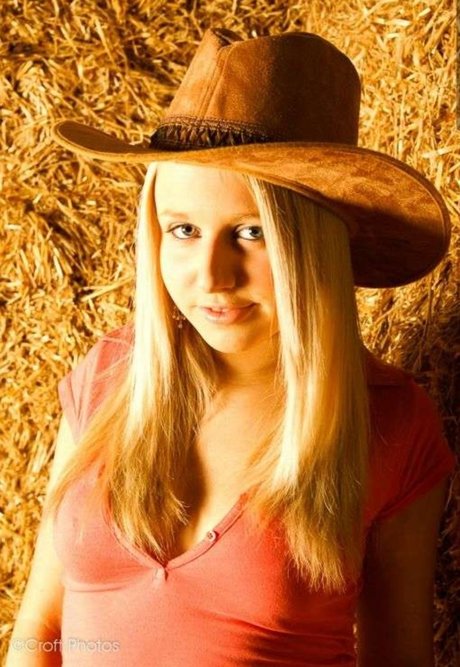 Shel Randall アダルトスター ギャラリー