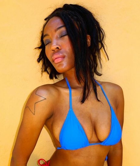 Quenlin Blackwell かわいいスター 写真