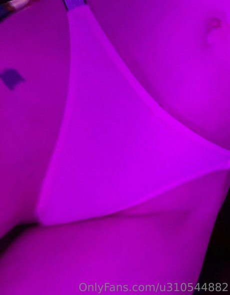 シシーオンリーファンズ 美しいポルノ 画像