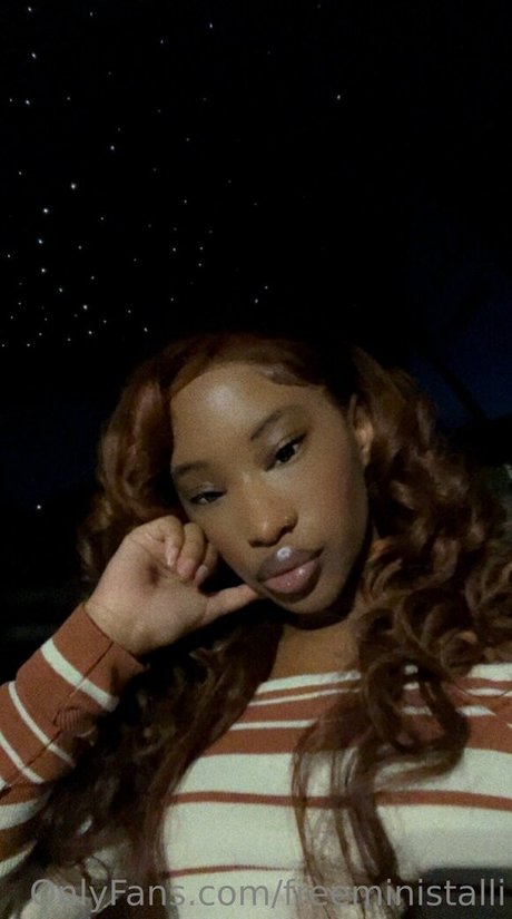 freeministalli ポルノモデル ギャラリー