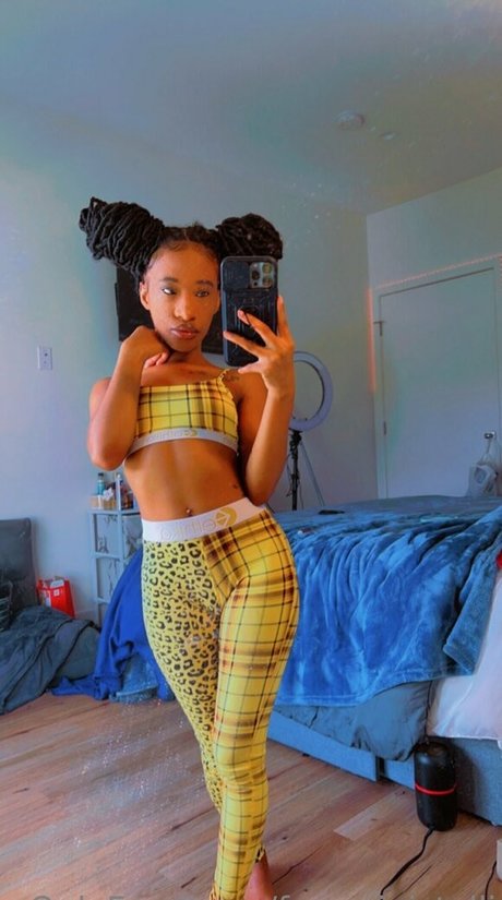 freeministalli ポルノスター 素敵 写真