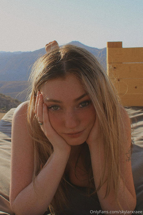 Skylarxraee トップスター 写真