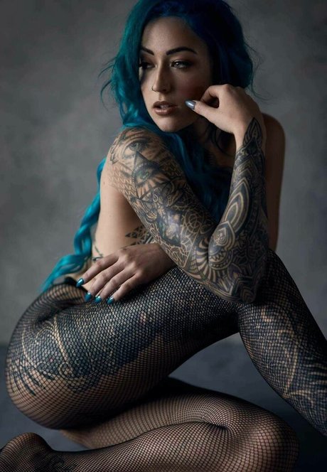 Summer Mcinerney 高品質スター ギャラリー