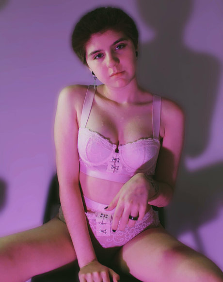 officialwybielo 美しいスター ギャラリー