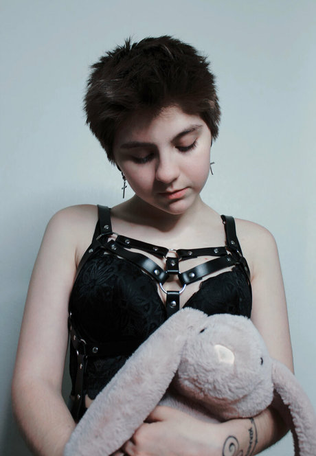 officialwybielo ポルノスター セクシー 写真