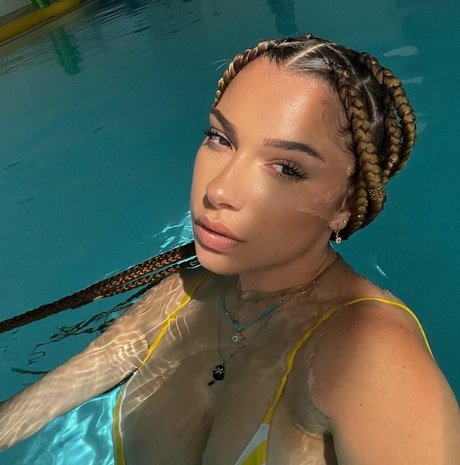 本物の熟女OnlyFans 無料裸 ギャラリー