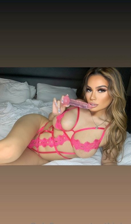 コメディアンのOnlyFans ホット ギャラリー