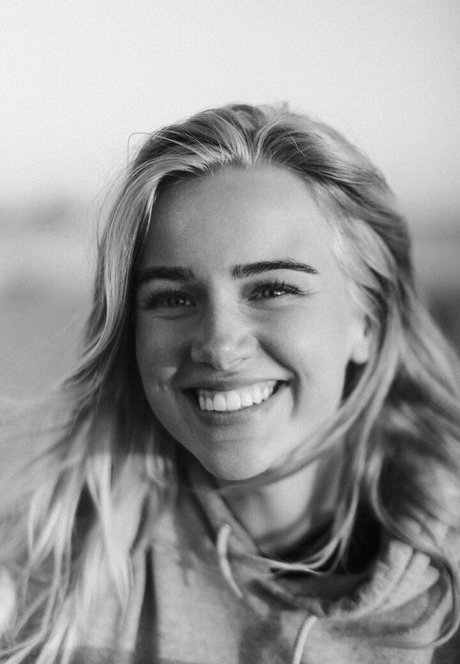 Eva Vlaardingerbroek xxxポルノスター 画像