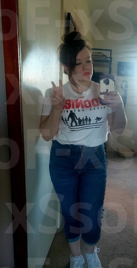 BittieTV セックスモデル 写真