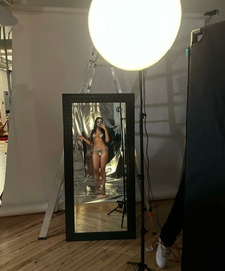 Desness 美しいスター 写真