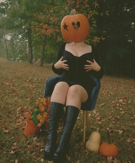 clara00ellis アートスター ギャラリー