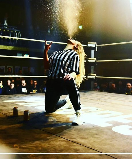 Session Moth Martina スターセックス 画像