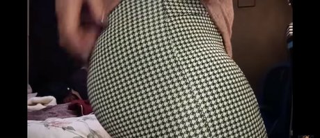 ASMR Alysaa 完璧なスター 画像